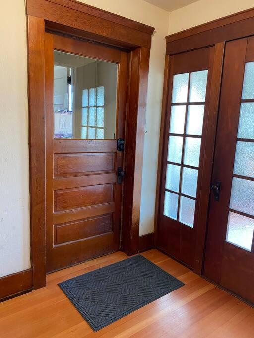 Historic Downtown Riverview Flat, No 3 Astoria Zewnętrze zdjęcie