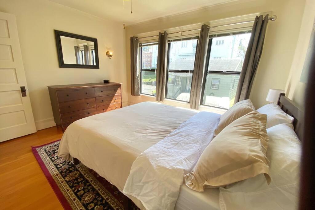 Historic Downtown Riverview Flat, No 3 Astoria Zewnętrze zdjęcie